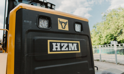 Фронтальный погрузчик HZM XC300 NEW